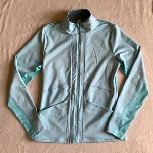 Lucy Woman’s Active jacket. Size Small
